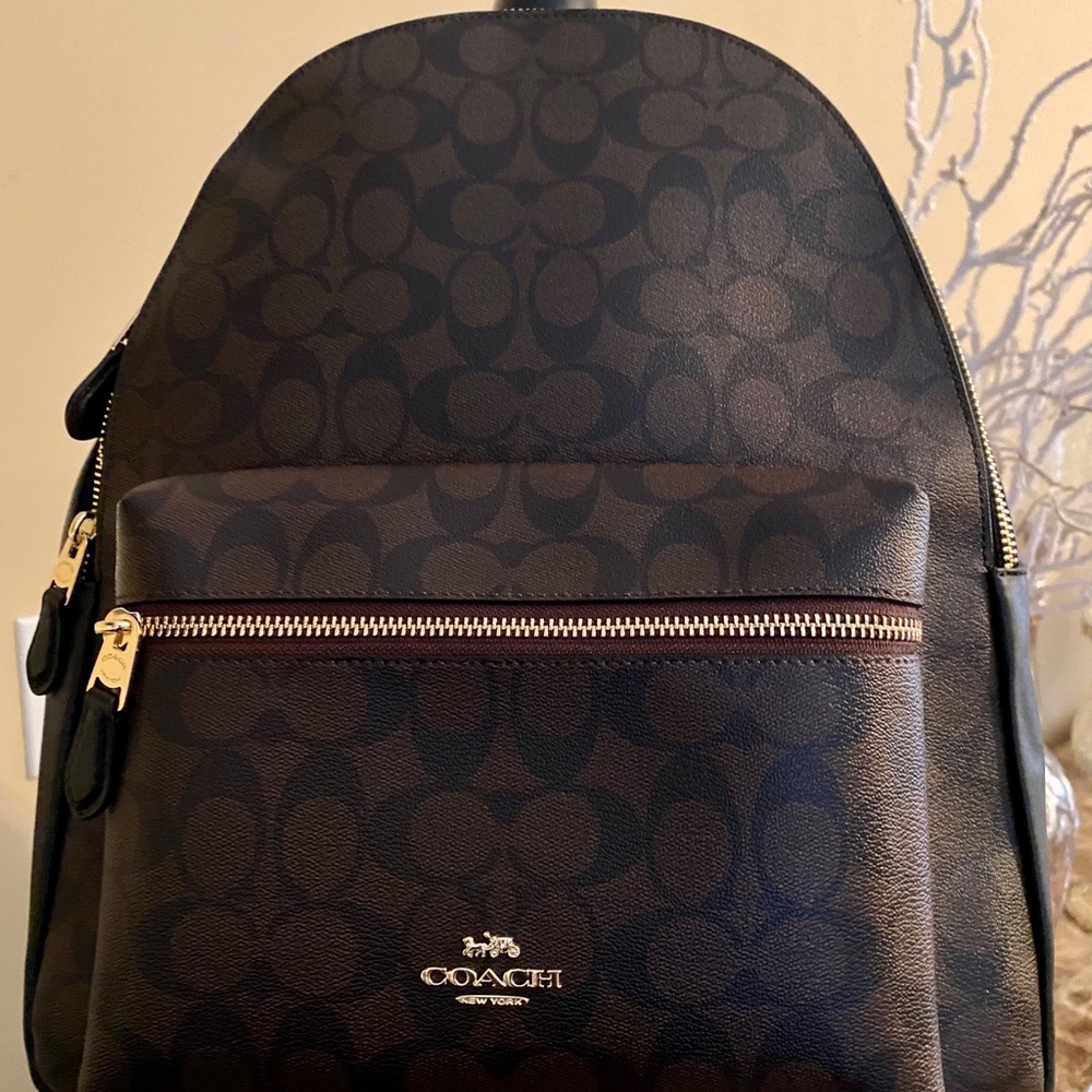 Authentic Coach Signature Backpack - Picture 4 of 4
